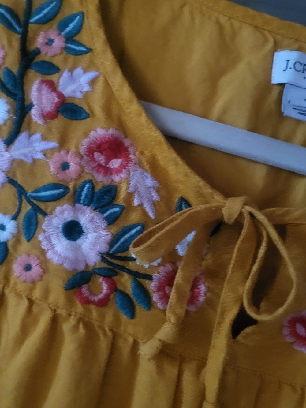 J. Crew Linen Cotton Sleeveless Yellow Top With Floral Embroidery Size M - Picture 4 of 6